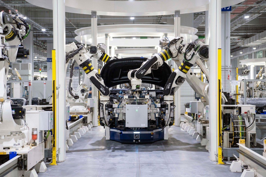 Advanced robotics and smart manufacturing